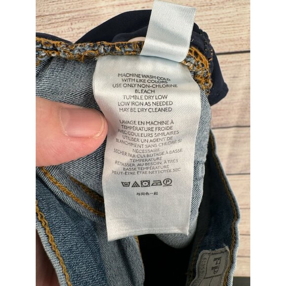 Free People Distressed Stretch Skinny Jeans Women's Size 27R Blue Medium Wash - Picture 9 of 10